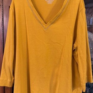 Chico's Mustard V-Neck 3/4 Long Sleeve Top Size 3